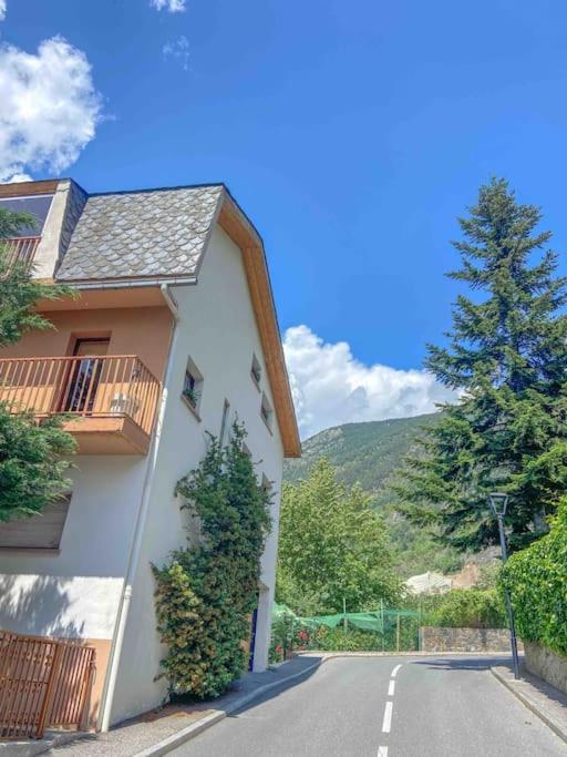Tipica Casa Andorrana En Encamp L By Bonesvacances エクステリア 写真